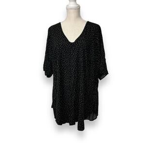 Torrid Black & White Polka Dot Tunic Top Size 3